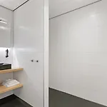 Dock Aparthotel 3*