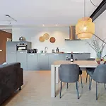 Dock 3* Стеллендам