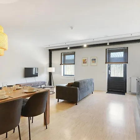 Apartmanhotel Dock 4*