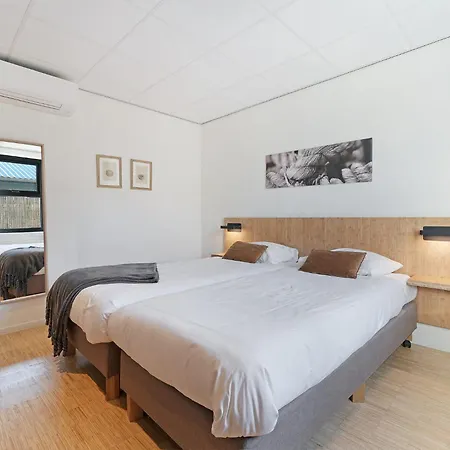 Dock Aparthotel Stellendam